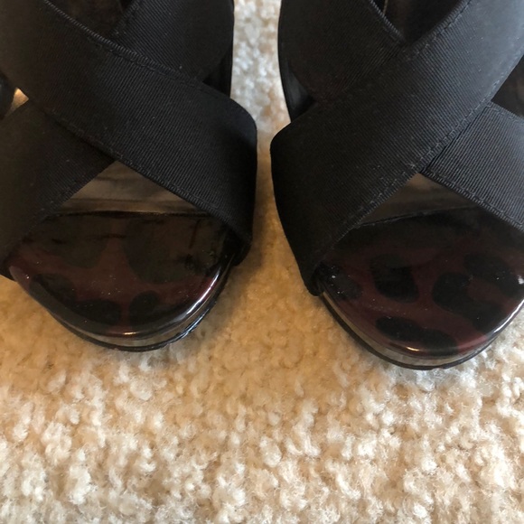 Burgundy animal print sandals - Picture 5 of 5